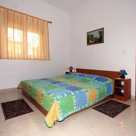 In Pula- Kroatien Mit Hohen Gaestebewertungen By Interhome Lejlighed *