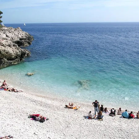 In Pula- Kroatien Mit Hohen Gaestebewertungen By Interhome Lejlighed